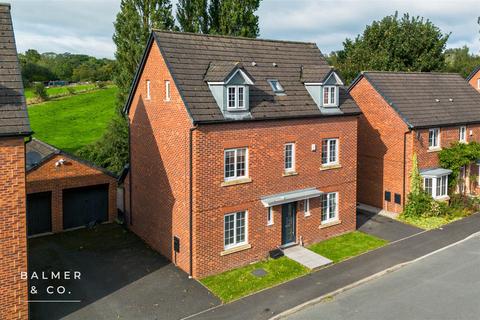 5 bedroom detached house for sale, North Croft, Atherton M46