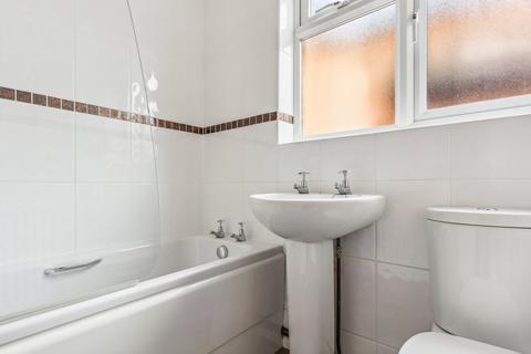 24 Browning Drive, Hitchin, SG4 0QR