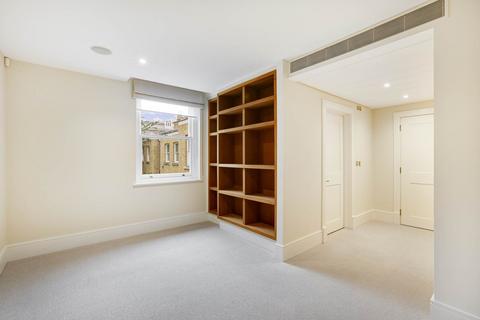 2 bedroom flat to rent, Cavalry Square, Chelsea SW3