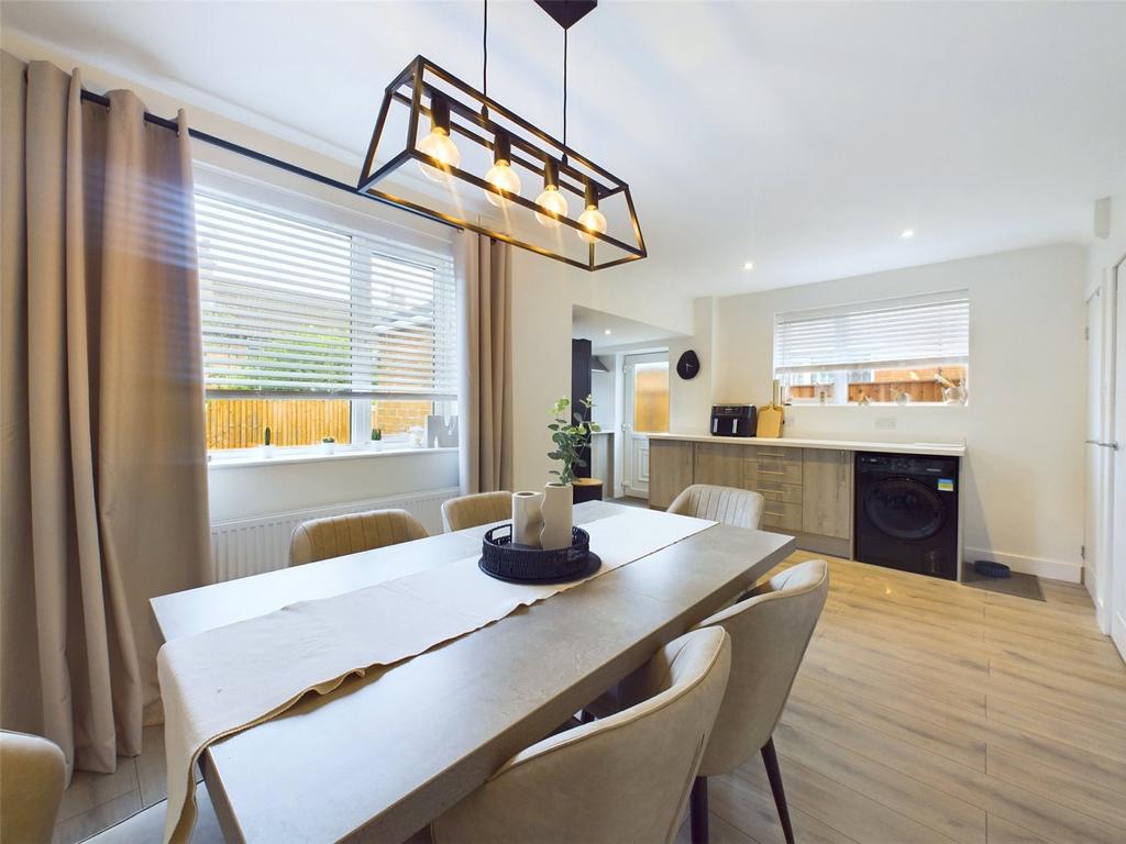 Kitchen Diner
