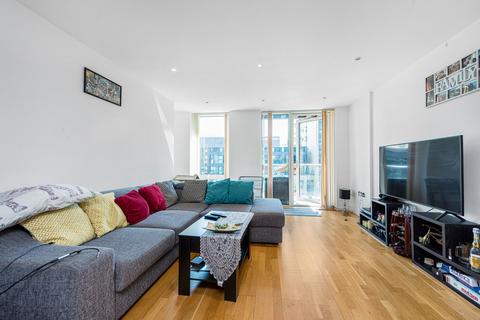 2 bedroom apartment to rent, Millharbour, London E14