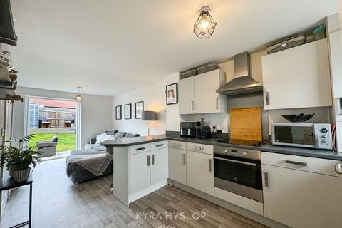 2 bedroom end of terrace house for sale, Garland Meadow, Exeter EX1