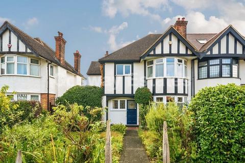 4 bedroom house for sale, Parkside, Mill Hill, London