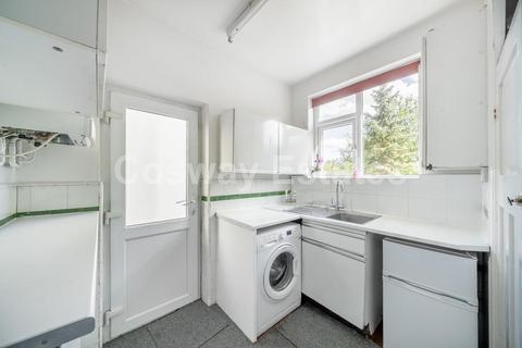 4 bedroom house for sale, Parkside, Mill Hill, London