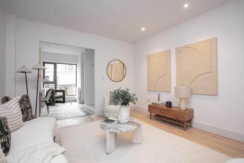 2 bedroom apartment for sale, Shenley Road, Camberwell, SE5