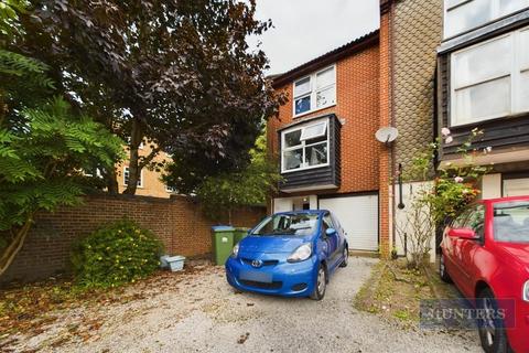 5 bedroom townhouse for sale, Woodlands Way, Southampton