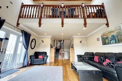 4 bedroom detached house for sale, Courtland Terrace, Merthyr Tydfil CF47