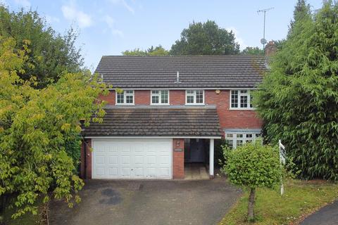 4 bedroom detached house for sale, Misbourne Avenue, Gerrards Cross SL9