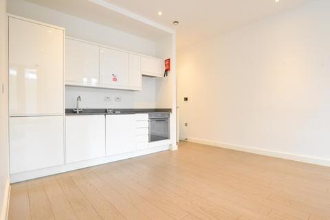 1 bedroom flat to rent, Ziggurat House, St Albans, AL1