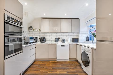 14 Ashcott, Bristol, BS14 0AG