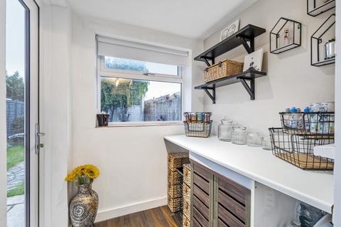 14 Ashcott, Bristol, BS14 0AG