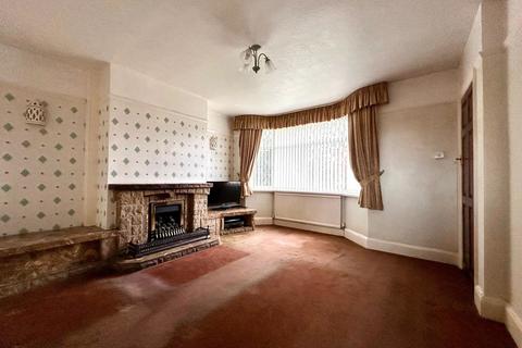 3 bedroom semi-detached house for sale, Hillsway Crescent, Mansfield