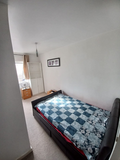 1 bedroom in a house share to rent, Salisbury Road, Southall UB2