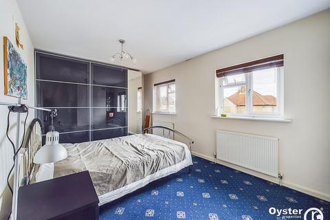 3 bedroom semi-detached house for sale, Merlin Crescent, Edgware, HA8