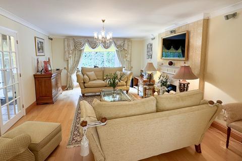 5 bedroom detached house for sale, Stone, Buckinghamshire