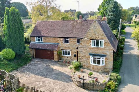 4 bedroom detached house for sale, Butchers Lane, Boughton, Northampton, NN2 8SH