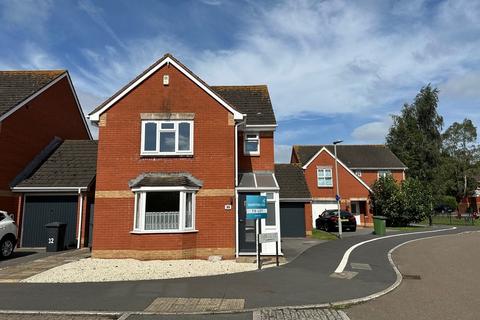 3 bedroom detached house to rent, Knights Crescent, Exeter