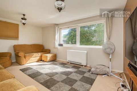 2 bedroom flat for sale, Ormesby Road, Coltishall, NR10 5JY