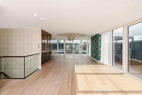 3 bedroom flat for sale, Penthouse, Savoy House, Chelsea Creek, London SW6