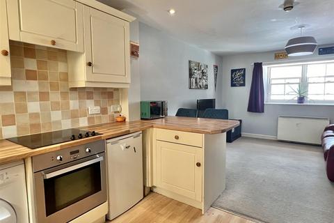 2 bedroom maisonette for sale, West Street, Axminster EX13