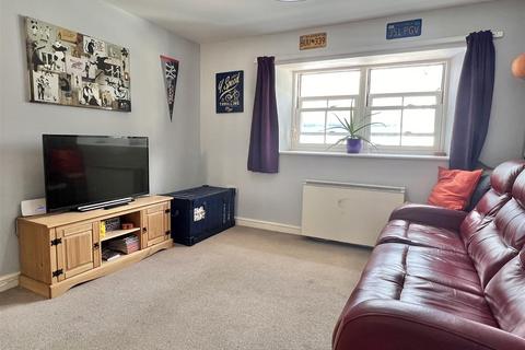 2 bedroom maisonette for sale, West Street, Axminster EX13