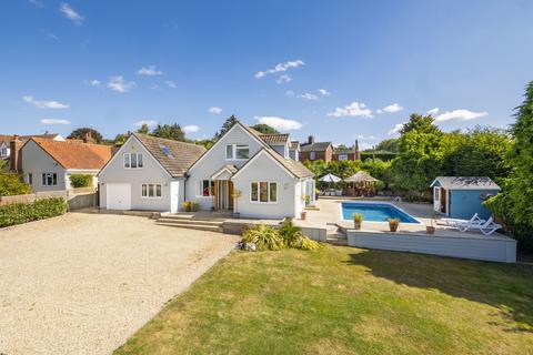 4 bedroom detached house for sale, The Croft, Bures CO8