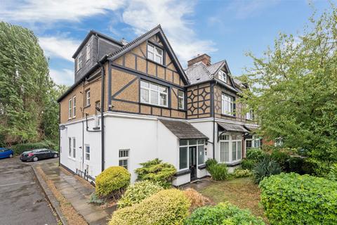 1 bedroom flat for sale, Cranes Park, Surbiton KT5