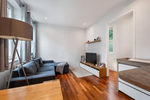 1 bedroom flat for sale, Cranes Park, Surbiton KT5