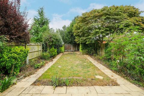 22 Vernon Avenue, Woodford Green, IG8 9BH