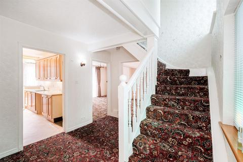 22 Vernon Avenue, Woodford Green, IG8 9BH