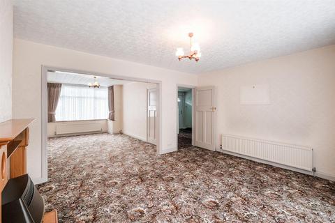 22 Vernon Avenue, Woodford Green, IG8 9BH