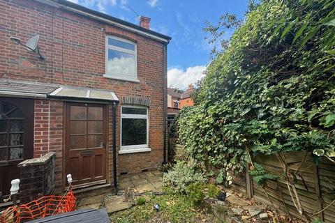 2 bedroom end of terrace house for sale, Newbury,  Berkshire,  RG14