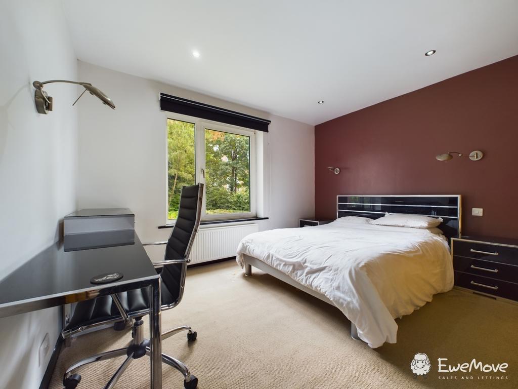 Cam02877 g0 pr0053 still020