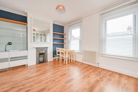 2 bedroom flat to rent, Whitestile Road, Brentford, TW8