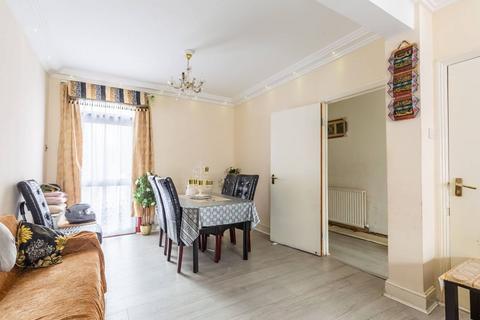 4 bedroom terraced house for sale, Corbett Road, Walthamstow, London, E17