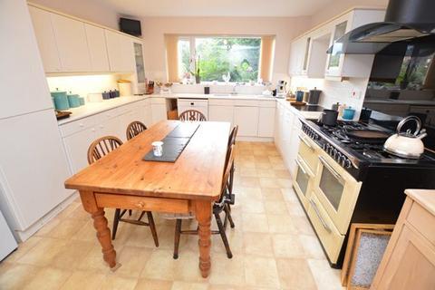 4 bedroom detached house for sale, Millfield Drive, Market Drayton, Shropshire