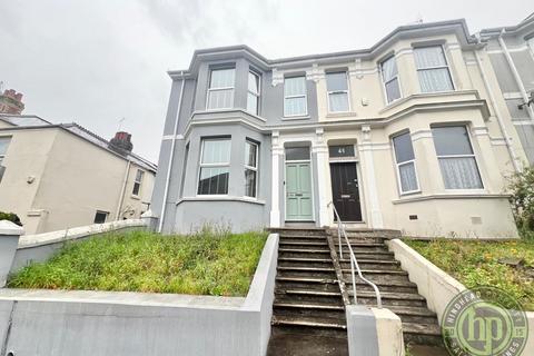 4 bedroom end of terrace house for sale, Dale Road, Plymouth PL4