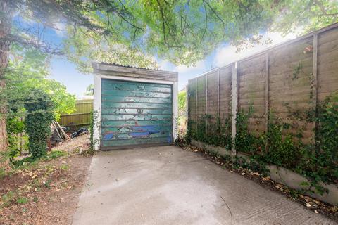 23 Downs Road, Istead Rise, Gravesend, DA13 9HA