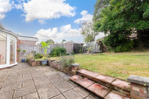 23 Downs Road, Istead Rise, Gravesend, DA13 9HA