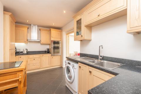 23 Downs Road, Istead Rise, Gravesend, DA13 9HA