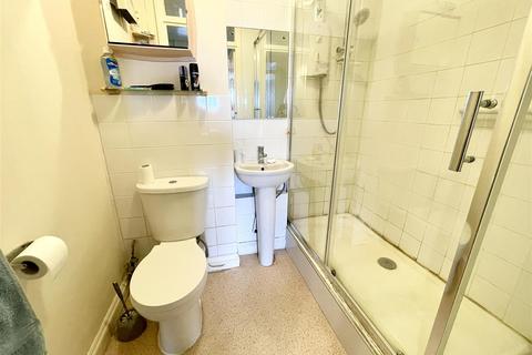 1 bedroom apartment for sale, Marlborough Road, Old Town, Swindon
