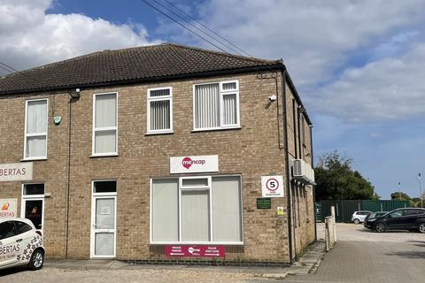 Office to rent, Cherry Holt Road, Bourne