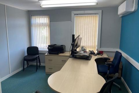 Office to rent, Cherry Holt Road, Bourne