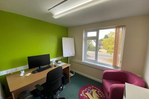 Office to rent, Cherry Holt Road, Bourne