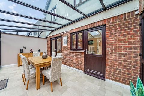 42 Wickets Way, Ilford, IG6 3DF