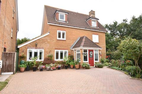 5 bedroom detached house for sale, Orwell Close, Priddy`s Hard