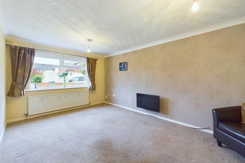 2 bedroom bungalow for sale, Austwick Close, Balby, Doncaster, DN4