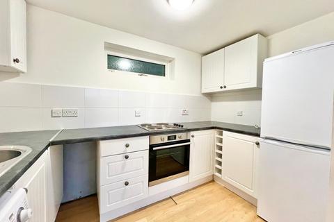 1 bedroom ground floor maisonette for sale, Banbury Close, Camberley GU16