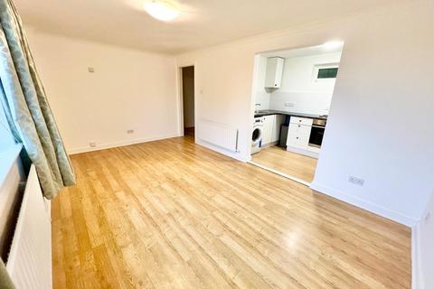 1 bedroom ground floor maisonette for sale, Banbury Close, Camberley GU16