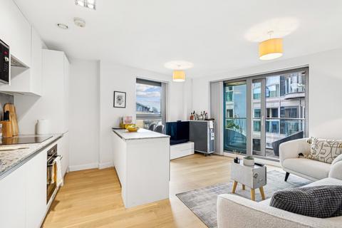 2 bedroom apartment for sale, Orbis Wharf, London SW11